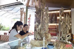 Phát triển làng nghề chế tác trầm hương ở Phúc Trạch