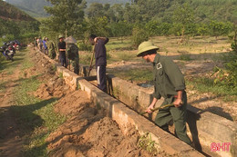 Sôi nổi làm thủy lợi nội đồng phục vụ sản xuất vụ xuân 2026