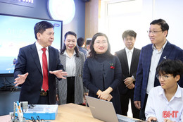 Khơi dậy tinh thần sáng tạo từ những phòng học STEM