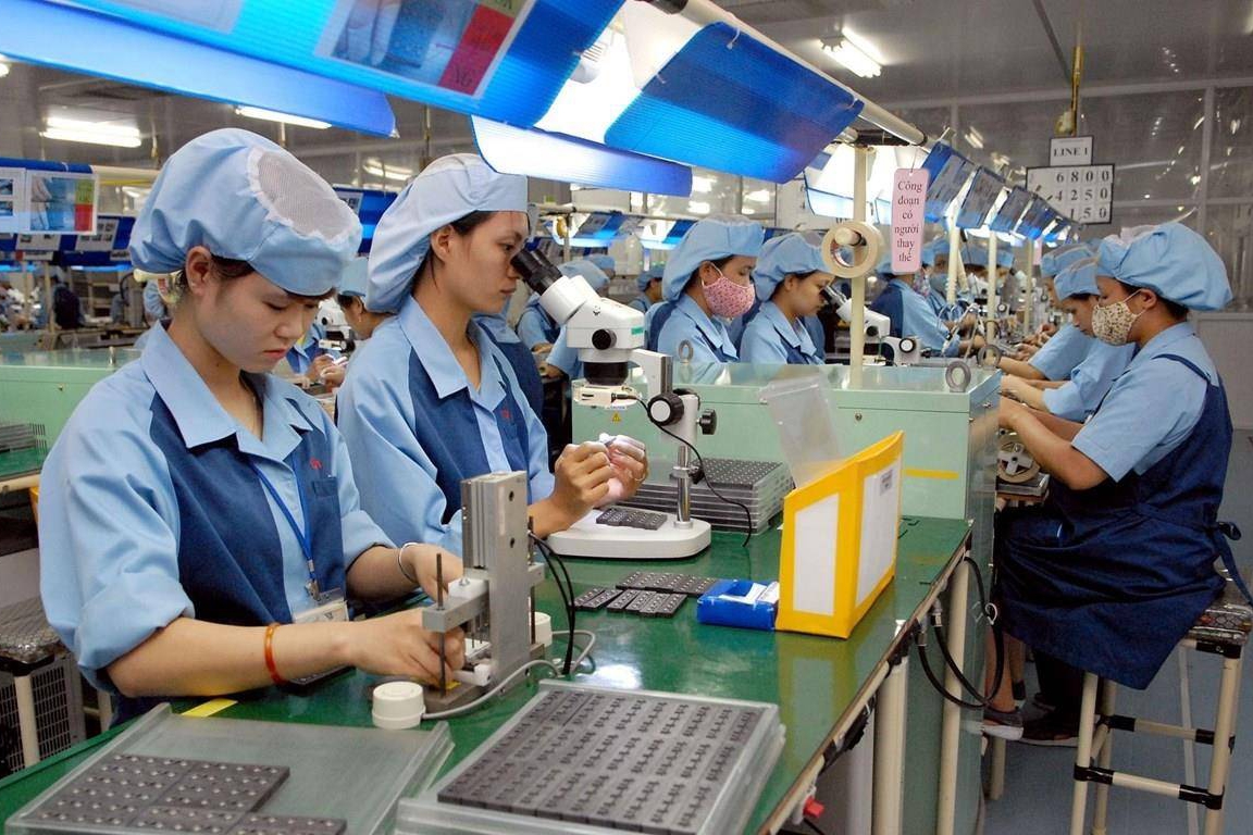 Thủ tướng yêu cầu 10 bộ rà soát pháp luật tháo gỡ khó khăn cho đầu tư, kinh doanh