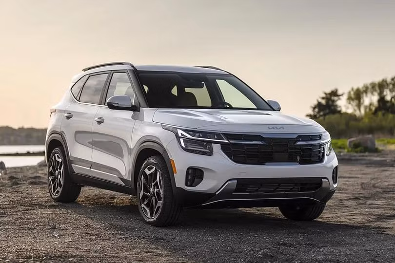 Kia Seltos phiên bản Hybrid sắp ra mắt, quyết đấu Yaris Cross