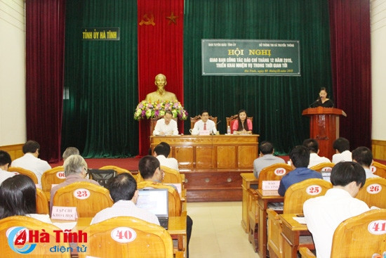 Tập trung tuyên truyền đưa NQ Đại hội Đảng bộ tỉnh đi vào cuộc sống ảnh 1 Tập trung tuyên truyền đưa NQ Đại hội Đảng bộ tỉnh đi vào cuộc sống ảnh 1