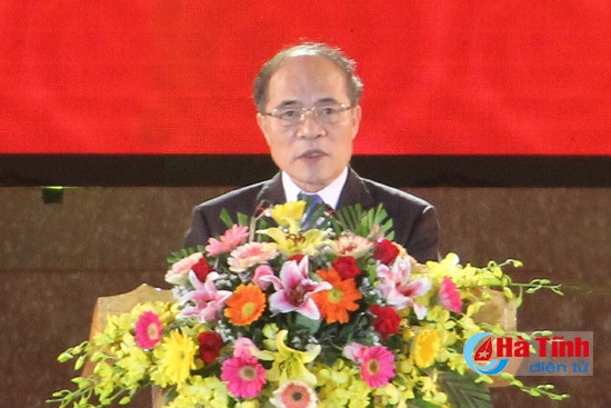 Long trọng kỷ niệm 250 năm Ngày sinh Đại thi hào Nguyễn Du ảnh 5 Long trọng kỷ niệm 250 năm Ngày sinh Đại thi hào Nguyễn Du ảnh 5