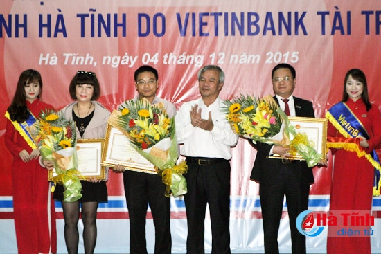 Vietinbank bàn giao các công trình phúc lợi trị giá gần 12 tỷ đồng ảnh 3