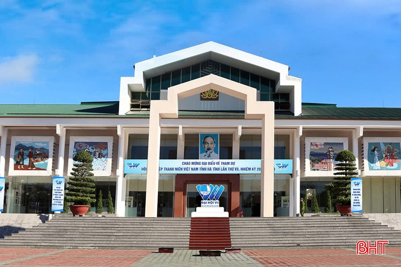Đại hội được tổ chức trong 2 ngày tại Trung tâm Văn hóa - Điện ảnh tỉnh (số 21, đường Phan Đình Phùng, thành phố Hà Tĩnh). 1z5811213809110_1b7427ad1c0e553cd5777cd64d1291a8.jpg