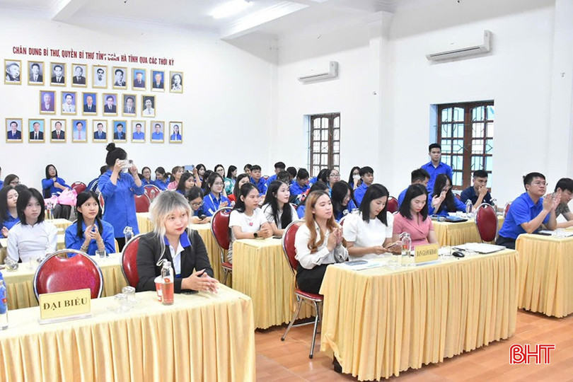 Đại biểu tham dự vòng chung kết. a1.jpg