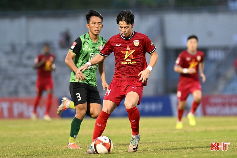 Hồng Lĩnh Hà Tĩnh tiếp đón CLB TP Hồ Chí Minh vào lúc 17h ngày 20/11 trong khuôn khổ vòng 9 V.League 2024/2025. bqbht_br_dsc-3498.jpg