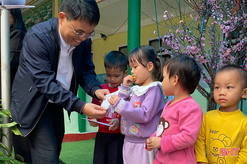 Toàn bộ kinh phí thực hiện chương trình được gây quỹ từ sự chung tay của phụ huynh, giáo viên và các em học sinh nhà trường thông qua nhiều hoạt động ý nghĩa như các chương trình trải nghiệm, hoạt động thiện nguyện và phong trào quyên góp.