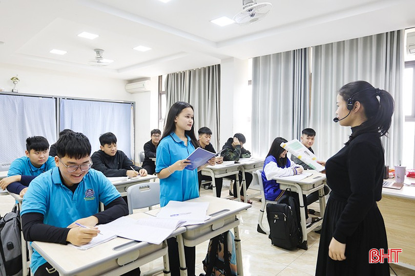 Phan Trần Khánh Uyên sở hữu nhiều thành tích ấn tượng trong học tập. bqbht_br_aimg-5671.jpg
