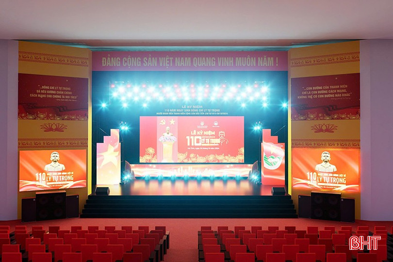 Phối cảnh Lễ Kỷ niệm 110 năm Ngày sinh đồng chí Lý Tự Trọng và Chương trình nghệ thuật diễn ra vào tối 20/10. 1-623.jpg