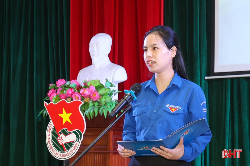 Bí thư Tỉnh đoàn Nguyễn Ny Hương phát biểu tại chương trình. bqbht_br_aimg-2312-6840.jpg