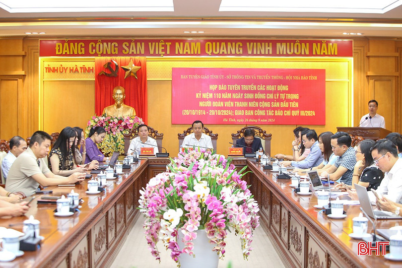 Đại biểu tham dự cuộc họp. aIMG_2668.jpg