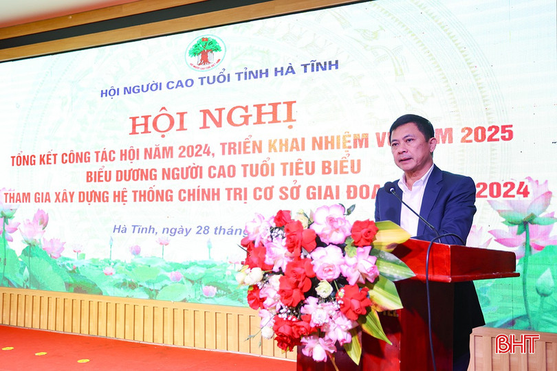 Phó Chủ tịch UBND tỉnh Lê Ngọc Châu phát biểu chỉ đạo hội nghị. bqbht_br_aimg-3341.jpg