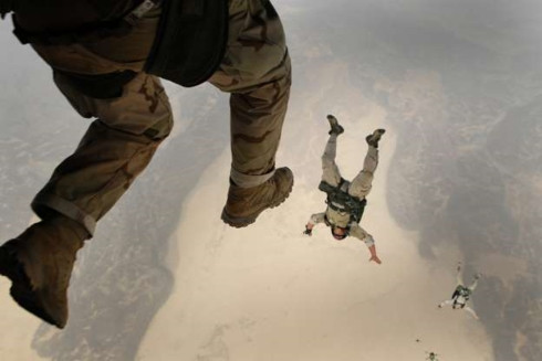 hình ảnh ấn tượng về việc huấn luyện quân đội trên thế giới hình 1 Hình ảnh ấn tượng về huấn luyện quân đội trên thế giới