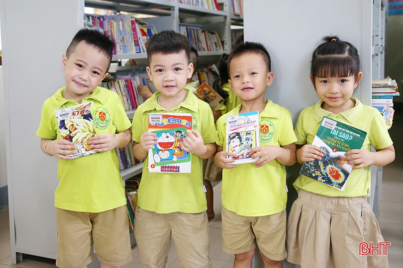Trải nghiệm đọc sách tại Thư viện Hà Tĩnh của trẻ mầm non Trí Đức