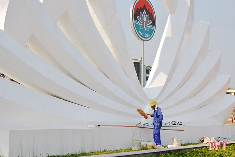 Thành Sen khoác “áo mới” trước sự kiện công bố quyết định đô thị loại II