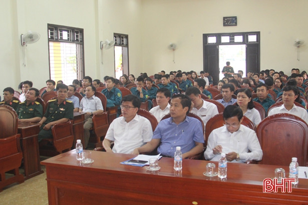 Ra quân huấn luyện cho 390 chiến sỹ lực lượng tự vệ các cơ quan, đơn vị
