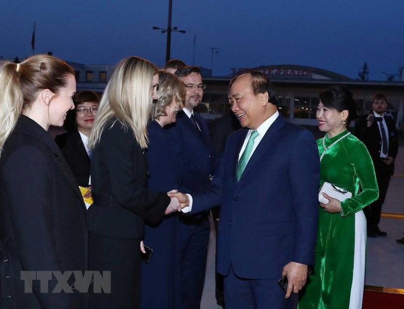 Hình ảnh Thủ tướng Nguyễn Xuân Phúc với cộng đồng người Việt ở Séc