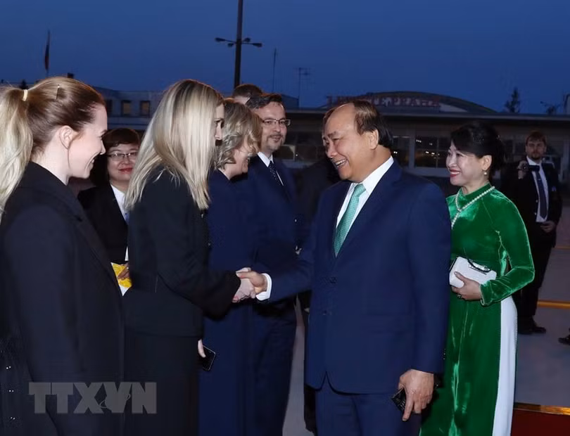 Hình ảnh Thủ tướng Nguyễn Xuân Phúc với cộng đồng người Việt ở Séc