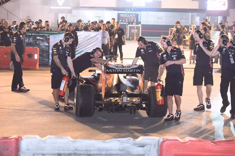 Giá vé xem đua F1 tại Việt Nam đắt hay rẻ so với thế giới?