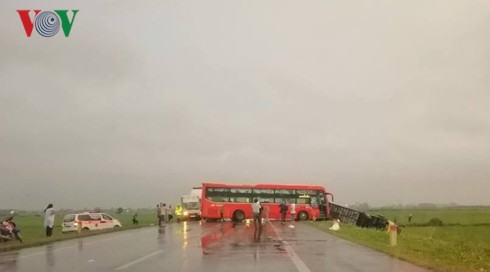 41 người chết vì tai nạn giao thông trong hai ngày nghỉ lễ Giỗ Tổ ​