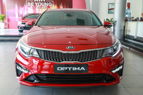 Kia Optima 2019 xuất hiện tại đại lý, bản cao cấp tăng giá 20 triệu ảnh 12 Kia Optima 2019 xuất hiện tại đại lý, bản cao cấp tăng giá 20 triệu