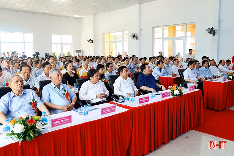 Khánh thành nhà máy sản xuất gỗ gần 1.500 tỷ đồng tại Hà Tĩnh