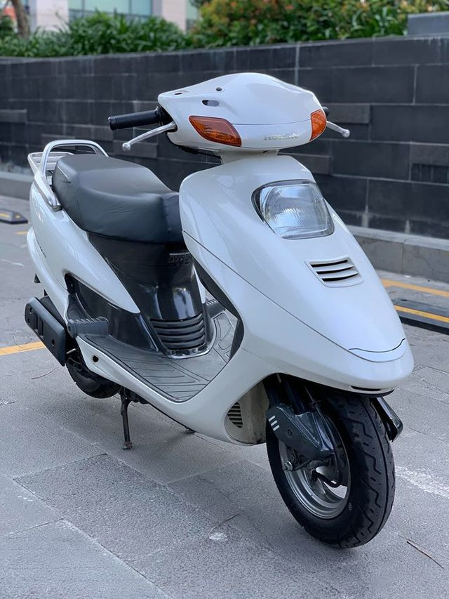 Những chiếc Honda Spacy giá hàng trăm triệu gây sốt - 3 Những chiếc Honda Spacy giá hàng trăm triệu gây sốt