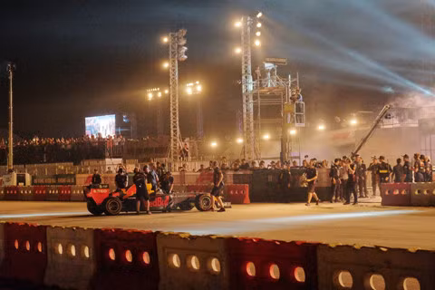 Giá vé xem đua F1 tại Việt Nam đắt hay rẻ so với thế giới?