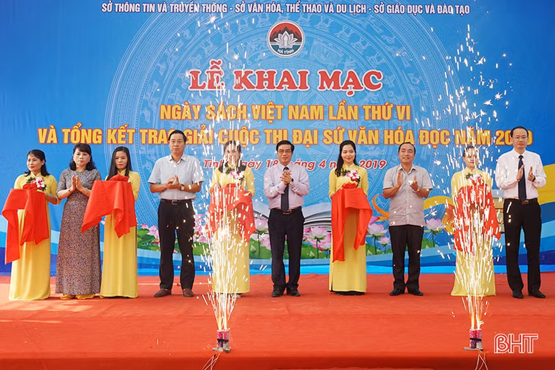 Hà Tĩnh khai mạc Ngày Sách Việt Nam lần thứ VI