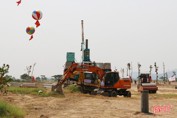 Khởi công xây dựng Trung tâm Thương mại Xuân An Plaza