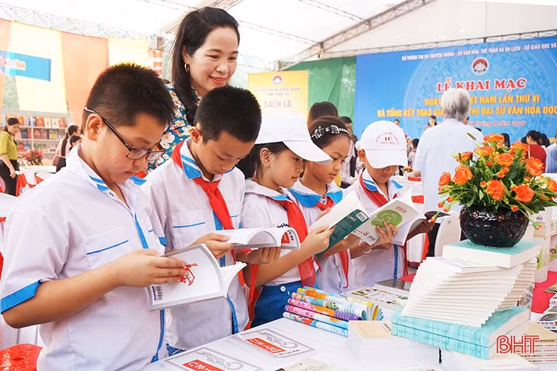 Hà Tĩnh khai mạc Ngày Sách Việt Nam lần thứ VI