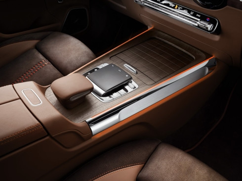 Khám phá Mercedes GLB - SUV 7 chỗ cỡ nhỏ vừa ra mắt