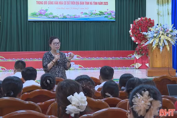 Bảo tồn dân ca ví, giặm gắn phát triển du lịch, xây dựng NTM