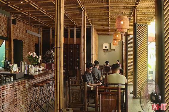 Tìm về ký ức qua những quán cà phê cổ ở Hà Tĩnh