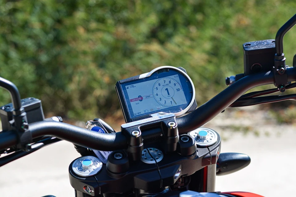 Cận cảnh Ducati thế hệ mới, giá khởi điểm 379 triệu đồng