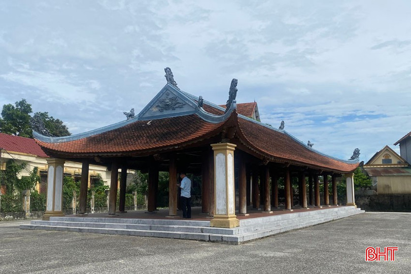 Kiến trúc gỗ độc đáo của đình Trung, thôn Châu Tùng, xã Tùng Ảnh, huyện Đức Thọ. bqbht_br_img-0709.jpg