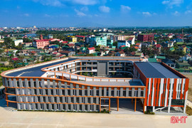 Ngỡ ngàng trước diện mạo mới Trường THCS Đại Nài