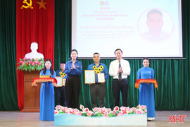 Tỉnh đoàn Hà Tĩnh tuyên dương 15 thanh niên tiên tiến làm theo lời Bác