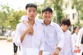 Ngày đầu thi tốt nghiệp THPT 2026: Nghiêm túc, đúng quy chế