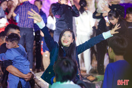 Noel an lành lan tỏa khắp Hà Tĩnh