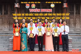 Hà Tĩnh tuyên dương 92 nhà giáo, sinh viên, học sinh tiêu biểu