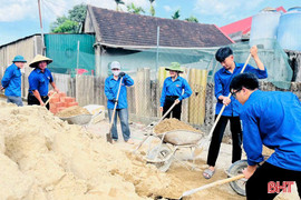 Đồng loạt hưởng ứng chiến dịch tình nguyện hè