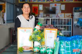 Cơ sở giò me OCOP Hà Tĩnh tất bật ngày đêm trả hàng dịp Tết