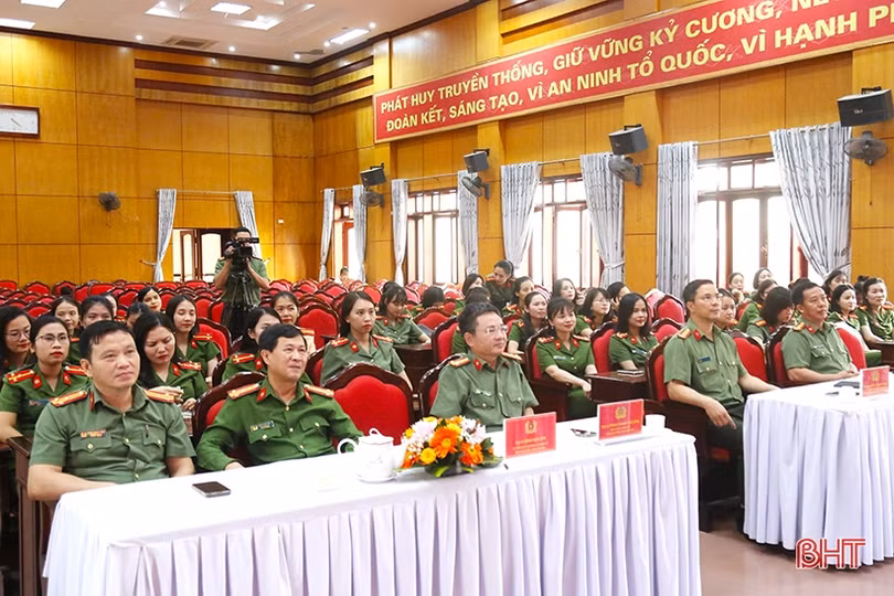 Nữ cán bộ, chiến sĩ công an xã góp phần đảm bảo ANTT ở cơ sở