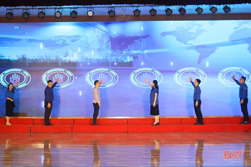 Nâng cao kỹ năng nghiệp vụ đoàn cho cán bộ cơ sở