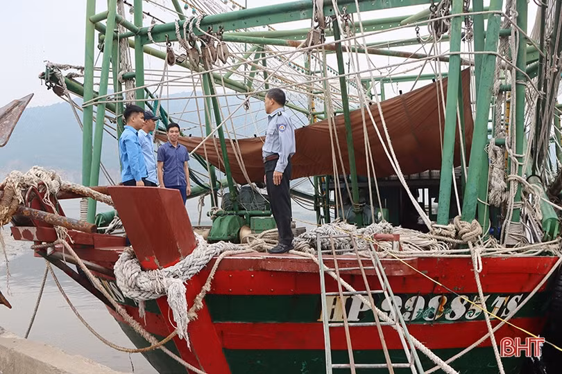 Hà Tĩnh quyết liệt ngăn chặn khai thác thủy sản bất hợp pháp