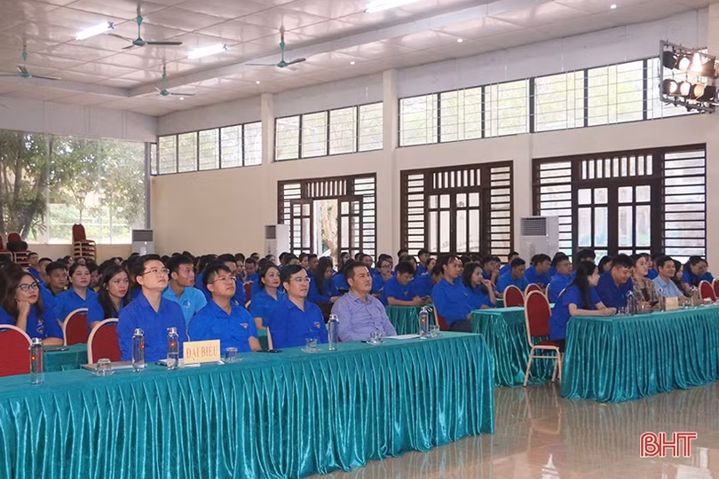 Nâng cao kỹ năng nghiệp vụ đoàn cho cán bộ cơ sở