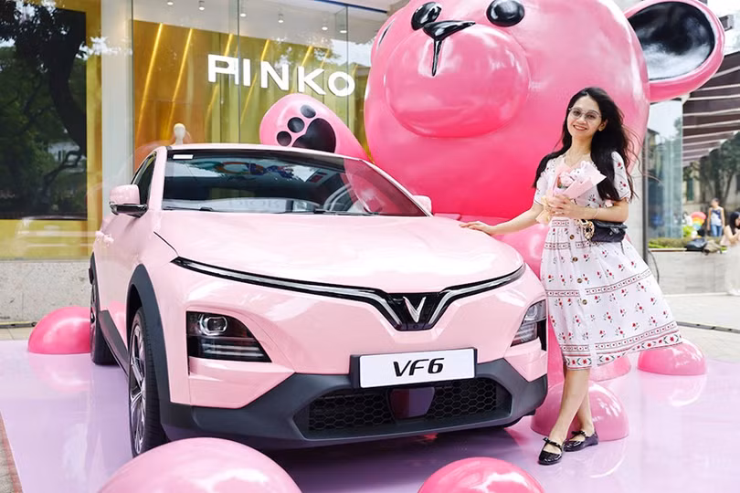 VF6 miễn phí 1 năm sạc pin, tăng quãng đường cho thuê pin lên 3.000 km/tháng