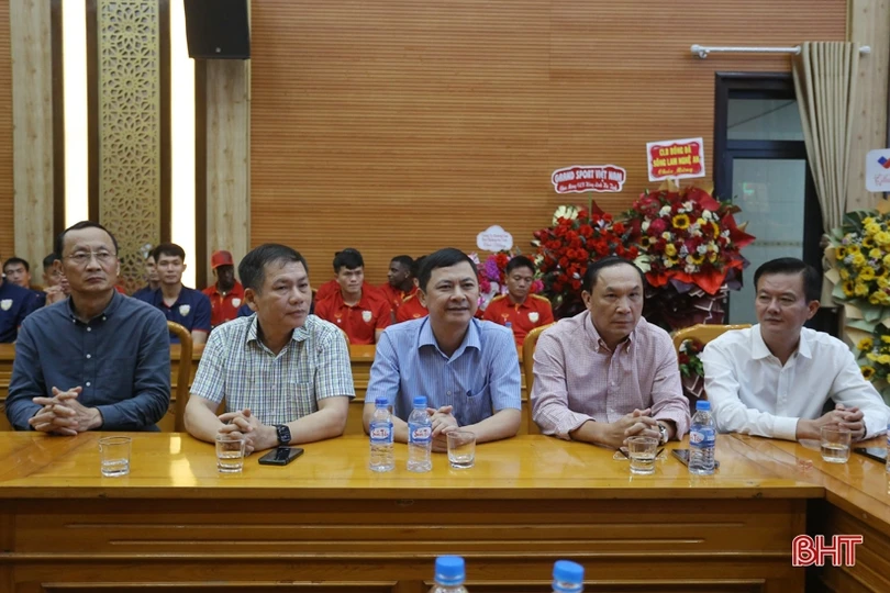 Hồng Lĩnh Hà Tĩnh đặt mục tiêu lọt top 4 V.League 2023/2024